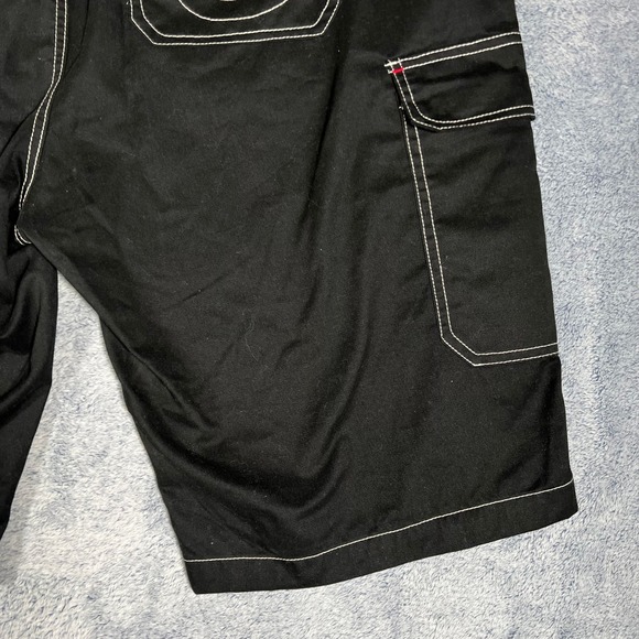 True Religion Mens Jet Black Cargo Shorts White Contrast Stitch Size 44 NWT - Picture 16 of 16